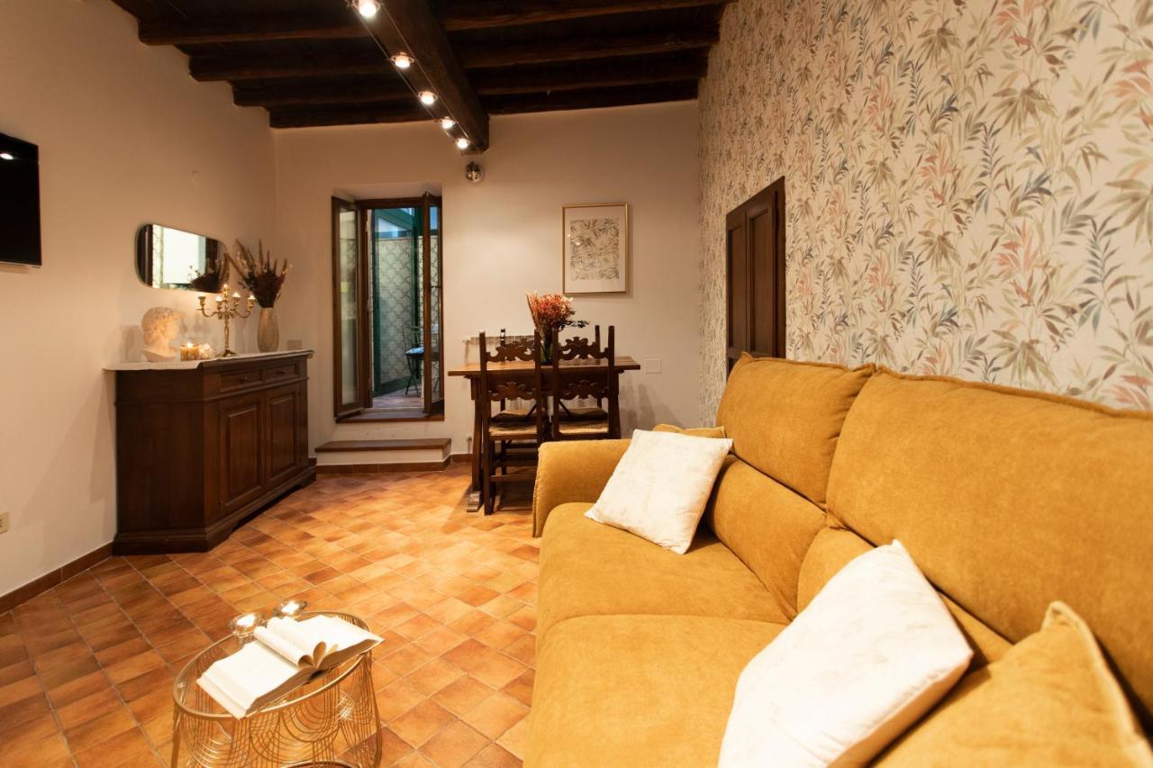 Theatrum Domus Pompei Apartamento Roma Exterior foto